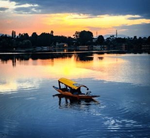 Srinagar Heritage & Shikara Tour